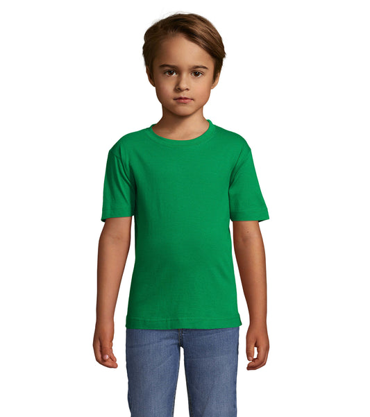 T-shirt criança de cor verde dos prados