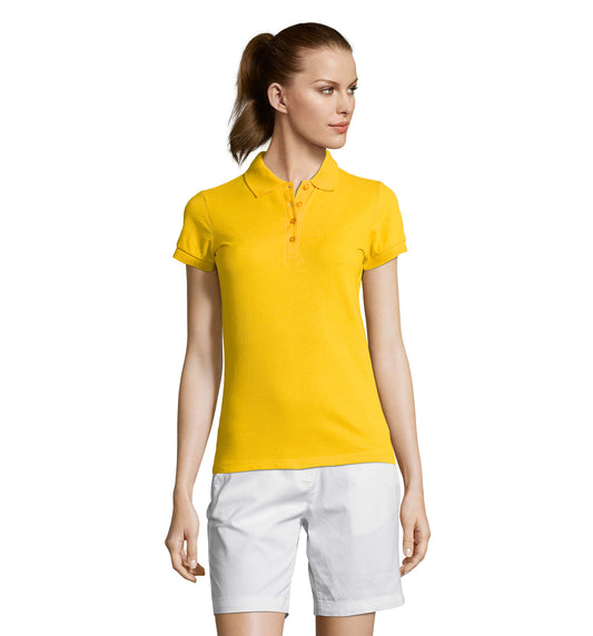 Polo de senhora de cor amarelo